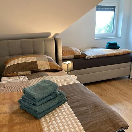 Murtal Appartement Groessingblick Top 5 Zeltweg Esterno foto