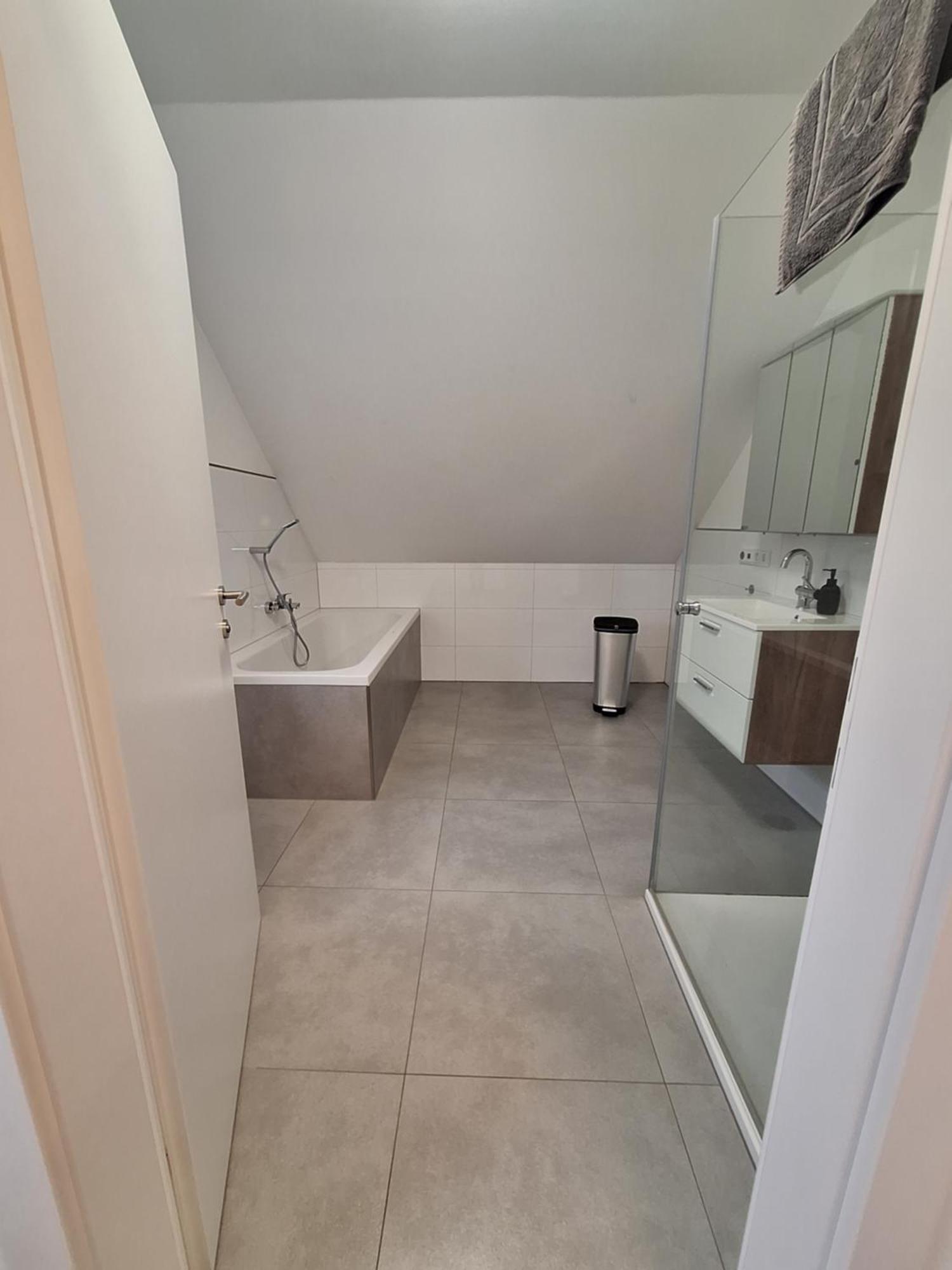 Murtal Appartement Groessingblick Top 5 Zeltweg Esterno foto